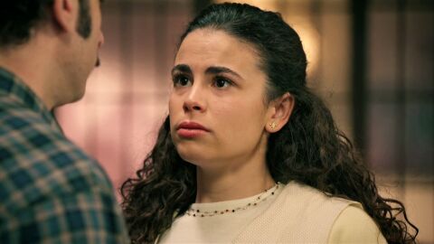 Salva sacrifica su relaci&oacute;n con Mabel para protegerla