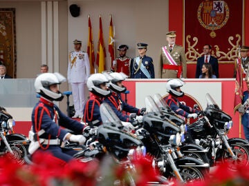  El rey Felipe preside el acto central del D&iacute;a de la Fuerzas Armadas