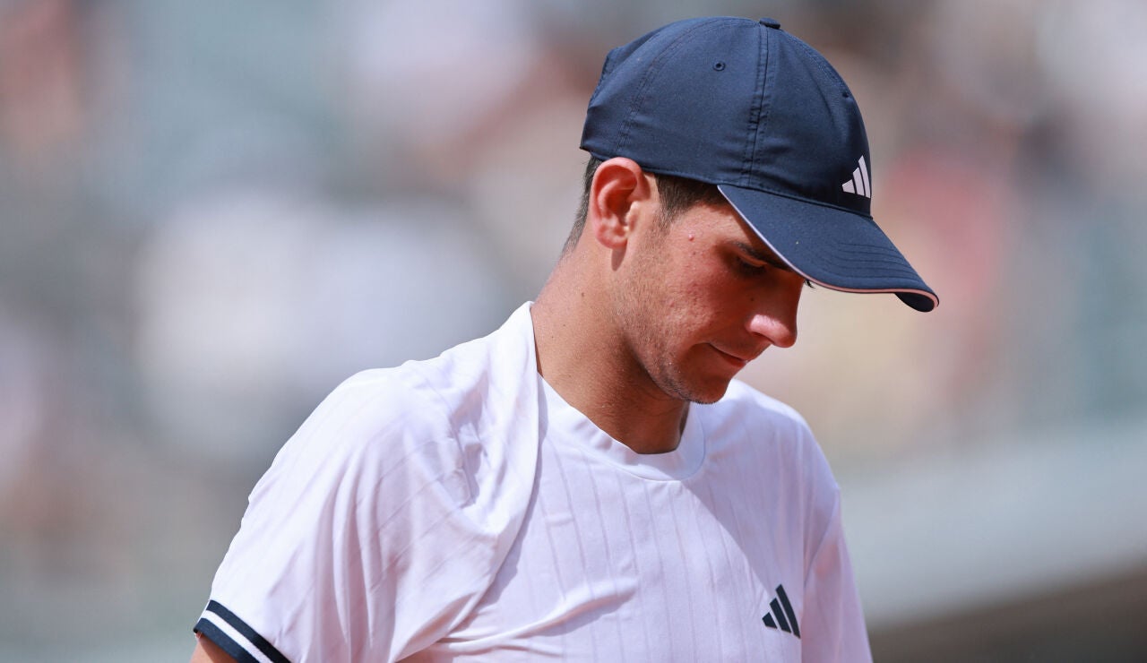Rafa J&oacute;dar en su partido ante Michelsen en Roland Garros