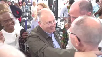 El PP exige un cambio de gobierno mientras Moncloa se sostiene en los socios El PP exige un cambio de gobierno mientras Moncloa se sostiene en los socios