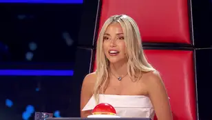 Ana Mena en La Voz Kids