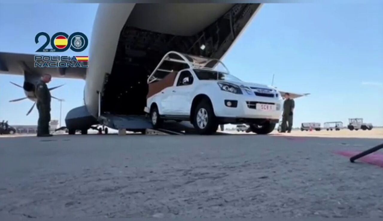 La Polic&iacute;a Nacional ya custodia el papam&oacute;vil de Le&oacute;n XIV