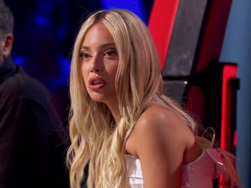 Ana Mena en La Voz Kids