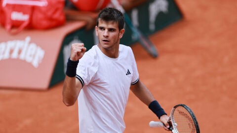 Rafa J&oacute;dar celebra un punto ante Pablo Carre&ntilde;o