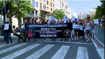 Aut&oacute;nomos asfixiados