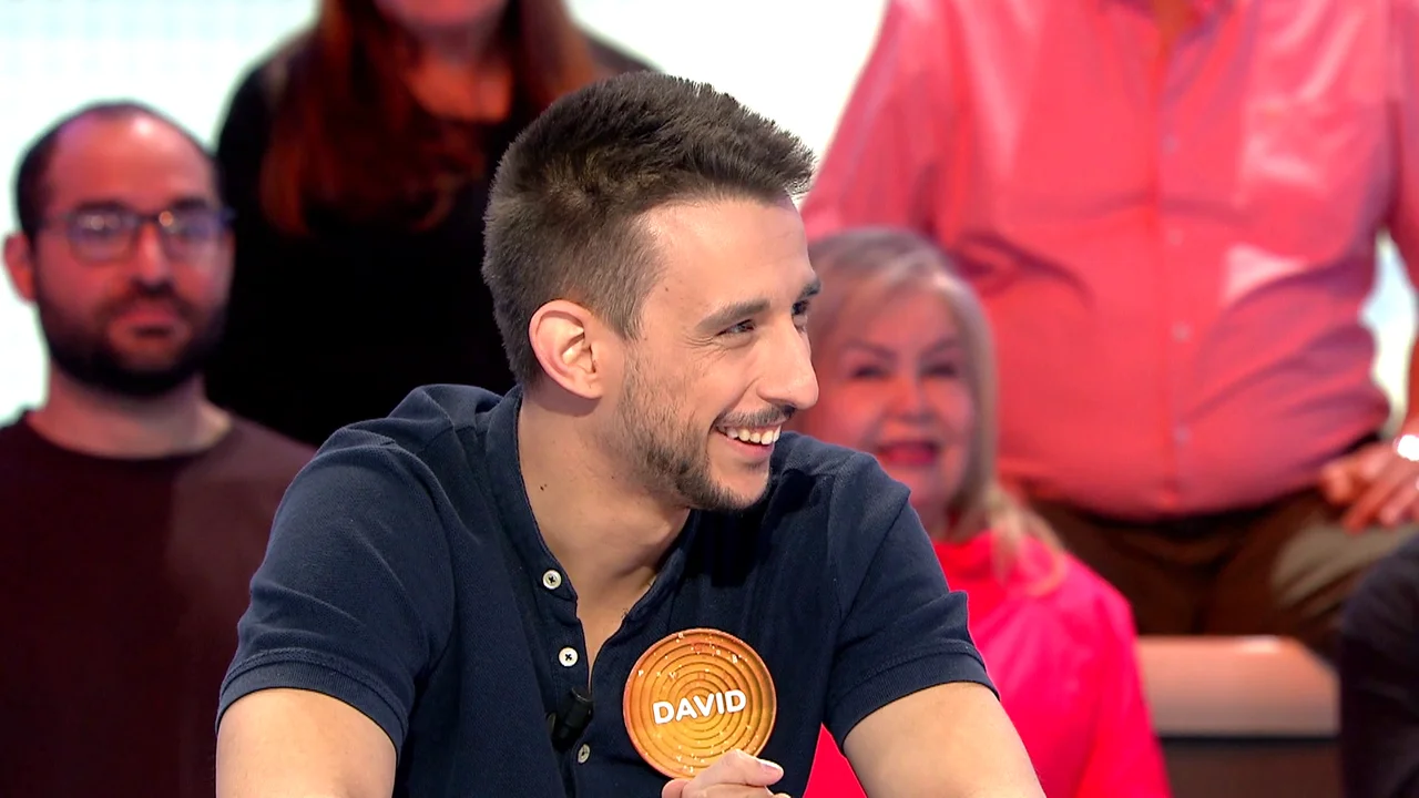 la reacción de David al vacile de Roberto Leal en Pasapalabra con su edad