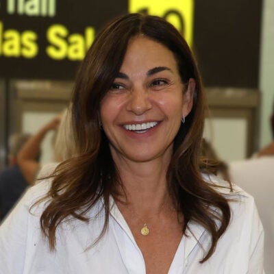 Maril&oacute; Montero, en el aeropuerto de Madrid