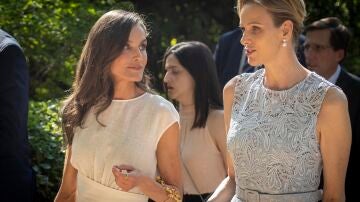 Reina Letizia y Charlene de M&oacute;naco