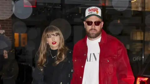 Taylor Swift y Travis Kelce Taylor Swift y Travis Kelce
