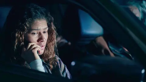Zendaya como Rue en la temporada 3 Zendaya como Rue en la temporada 3