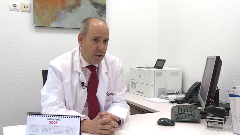 El onc&oacute;logo Javier Cort&eacute;s