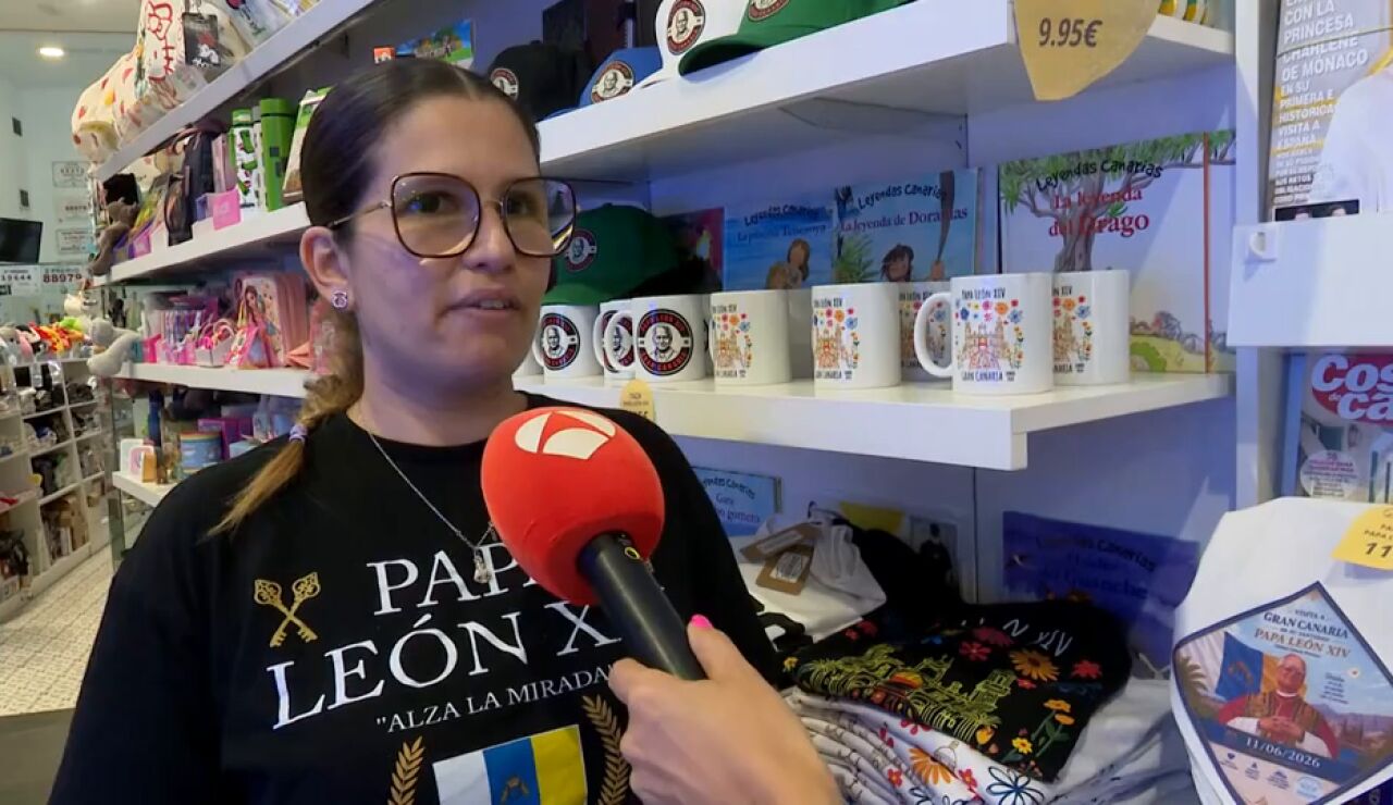 Vegueta se prepara para recibir al Papa: &ldquo;Hemos tenido que pedir los bolsos varias veces porque se agotan&rdquo;
