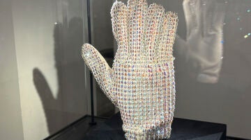 El guante de Michael Jackson. 