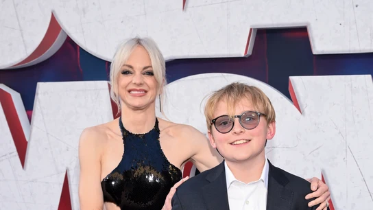 Anna Faris y su hijo Jack Pratt Anna Faris y su hijo Jack Pratt