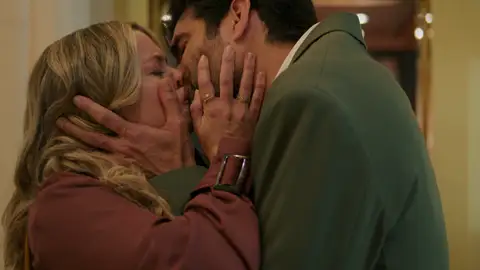 Sonia viaja hasta Londres por Can: “Quiero estar contigo” Sonia viaja hasta Londres por Can: “Quiero estar contigo”