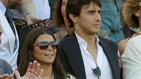 Tana Rivera y Roca Rey disfrutando en la plaza de toros Tana Rivera y Roca Rey disfrutando en la plaza de toros