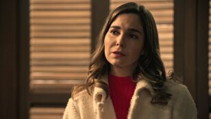 Avance del pr&oacute;ximo cap&iacute;tulo de Sue&ntilde;os de libertad Bego&ntilde;a chantajea a Gabriel y le deja claro que no se marchar&aacute; a Par&iacute;s con &eacute;l 