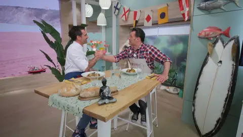 Iñaki López se somete al reto de Joseba Arguiñano: "Tampoco es mucha la reputación que me juego" Iñaki López se somete al reto de Joseba Arguiñano: "Tampoco es mucha la reputación que me juego"