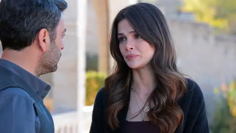 Cihan revela el motivo por el que renunció a enamorarse en los próximos capítulos de En tierra lejana Cihan revela el motivo por el que renunció a enamorarse en los próximos capítulos de En tierra lejana