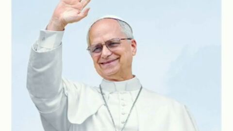 Antena 3 Noticias emite en directo en TikTok un programa especial por la visita del papa a Espa&ntilde;a