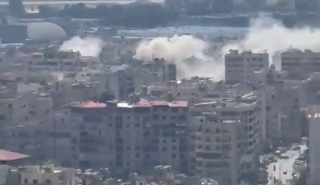 Israel bombardea Beirut por primera vez desde el alto el fuego y deja al menos dos muertos