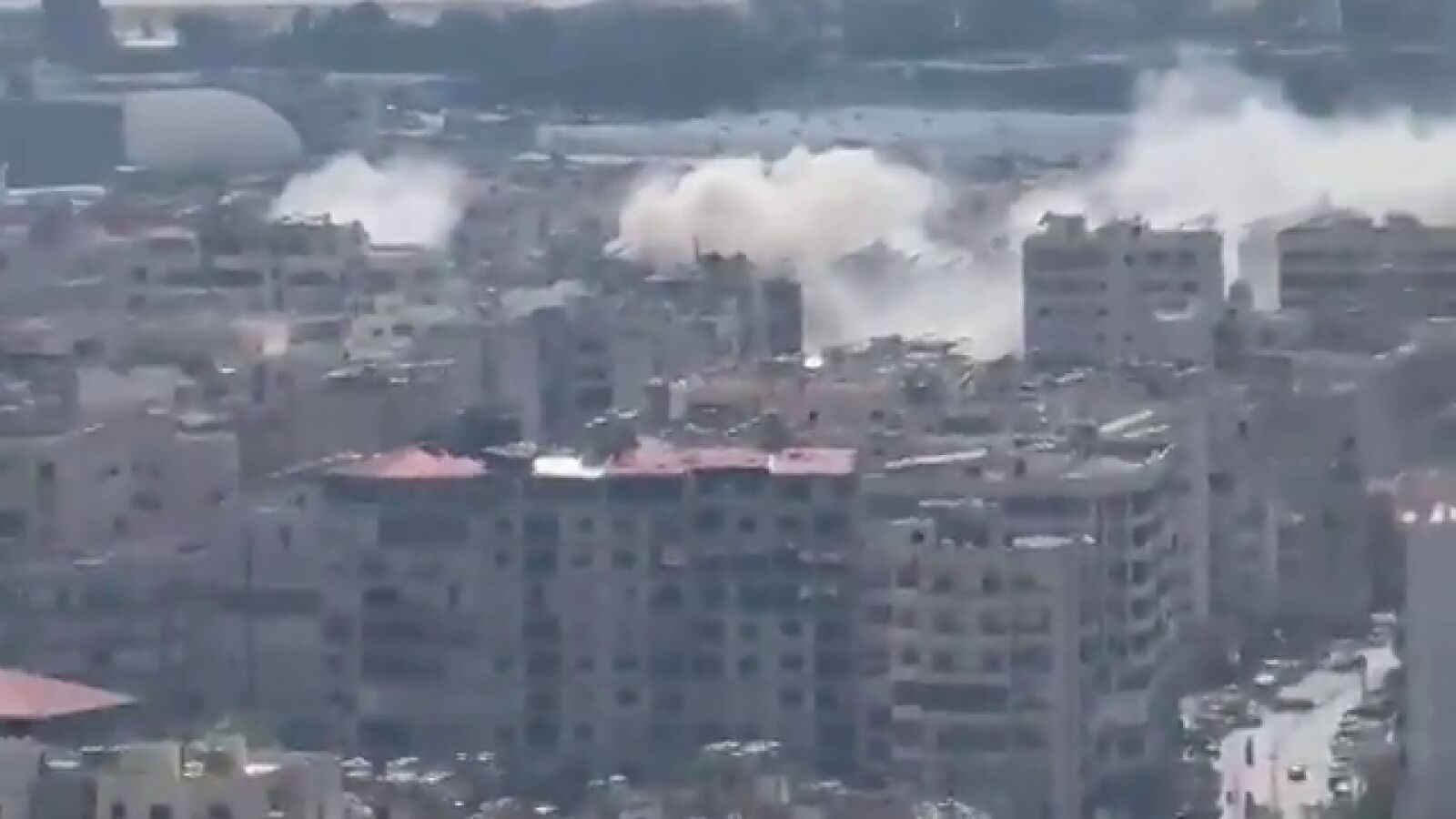 Israel bombardea Beirut por primera vez desde el alto el fuego y deja al menos dos muertos