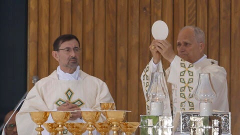 El papa Le&oacute;n XIV oficia la misa del Corpus Christi