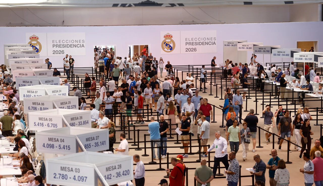 Imagen de las votaciones este domingo en la Ciudad Real Madrid