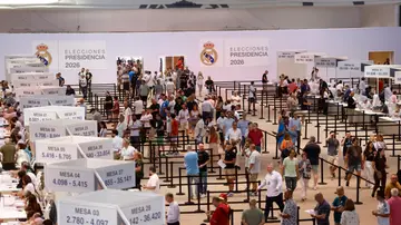 Imagen de las votaciones este domingo en la Ciudad Real Madrid Imagen de las votaciones este domingo en la Ciudad Real Madrid