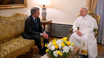 Alberto Núñez Feijóo con el papa Alberto Núñez Feijóo con el papa