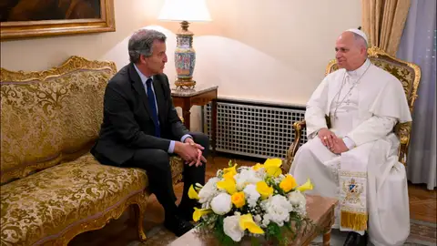 Alberto Núñez Feijóo con el papa Alberto Núñez Feijóo con el papa