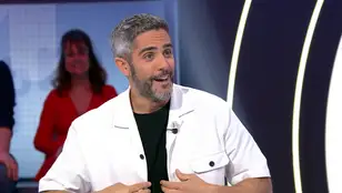 Roberto Leal confiesa su “vocación frustrada” tras recibir un troleo de Dafne Fernández