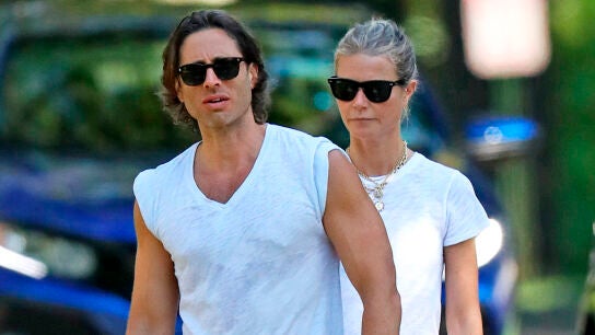 Gwyneth Paltrow y su marido Brad Falchuk