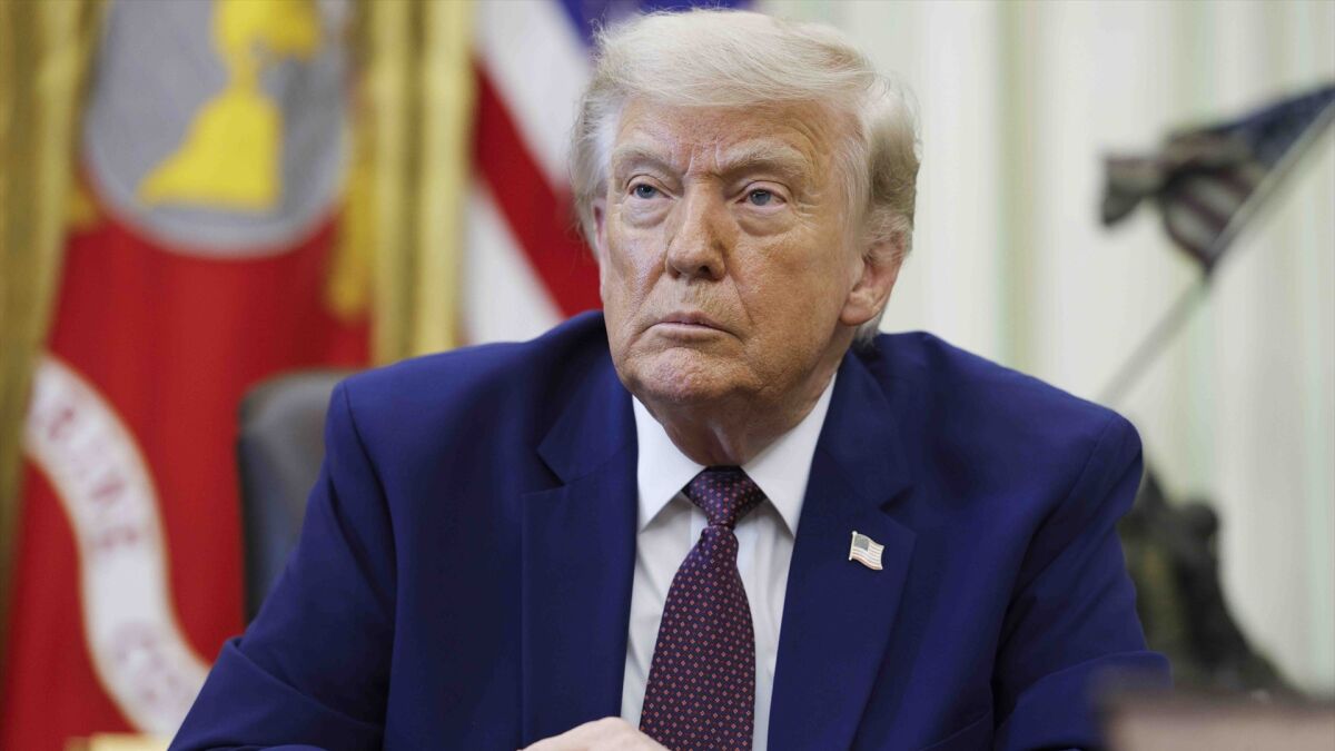 Trump llamó a Netanyahu para pedirle que no respondiese a Ir