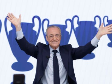 Florentino P&eacute;rez, tras ser reelegido como presidente del Real Madrid