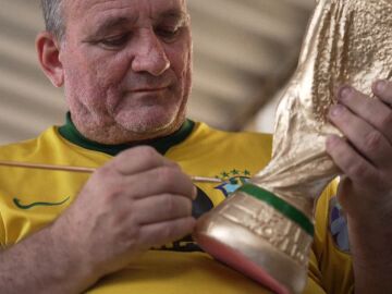Jarbas Meneghini Carlini, artesano brasile&ntilde;o