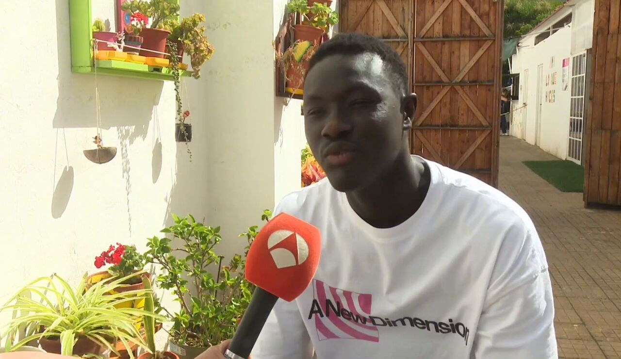 Mbacke, migrante que hablar&aacute; al Papa