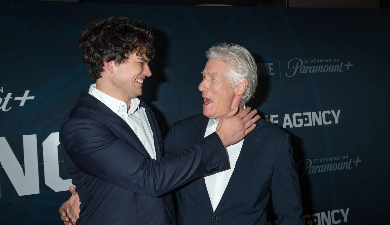 Richard Gere con su hijo Homer