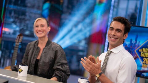 Jon Kortajarena desvela el secreto de su sex appeal: "Se ha convertido en una tradici&oacute;n"