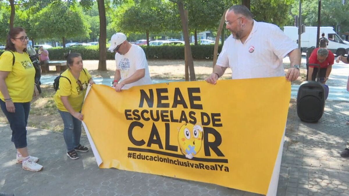 Las familias exigen una huelga en la Educación and