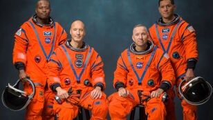 La NASA anuncia a los tripulantes de la misi&oacute;n Artemis III.