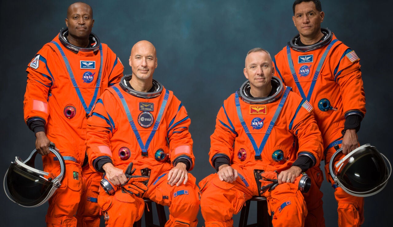 La NASA anuncia a los tripulantes de la misi&oacute;n Artemis III.