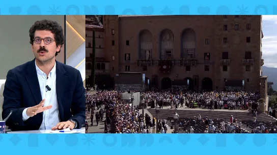 Sánchez en Cataluña sí va a misa. Sánchez en Cataluña sí va a misa.