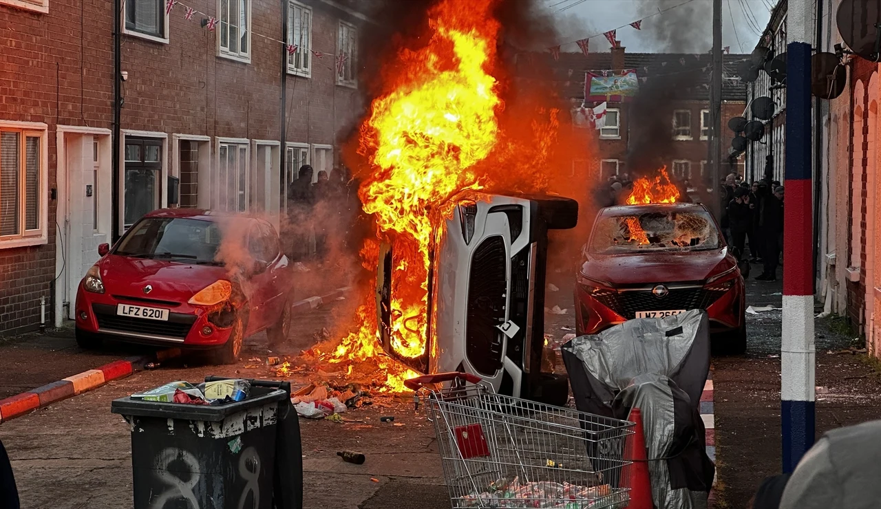 Imagen de los graves disturbios en Belfast