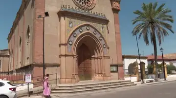 Las quejas de los vecinos contra el párroco de Sevilla Las quejas de los vecinos contra el párroco de Sevilla