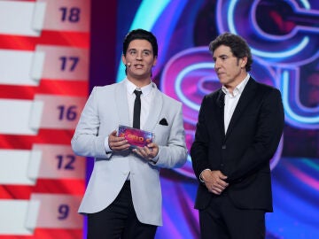 J Kbello gana la novena gala de Tu cara me suena como Elvis Presley