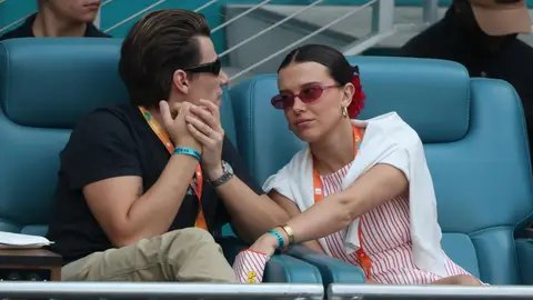 Millie Bobby Brown y su marido Jake Bongiovi Millie Bobby Brown y su marido Jake Bongiovi