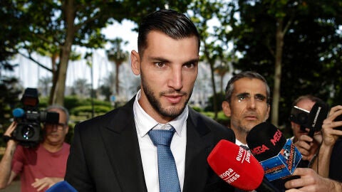 El futbolista Rafa Mir, condenado por agresi&oacute;n sexual