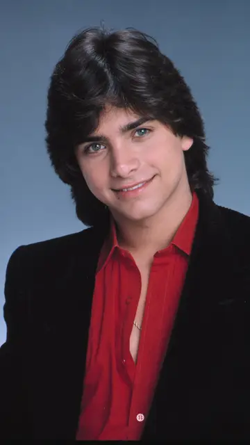 John Stamos a princpios de los 80 cuando estaba en General Hospital John Stamos a princpios de los 80 cuando estaba en General Hospital