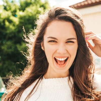 Mujer sonriendo 